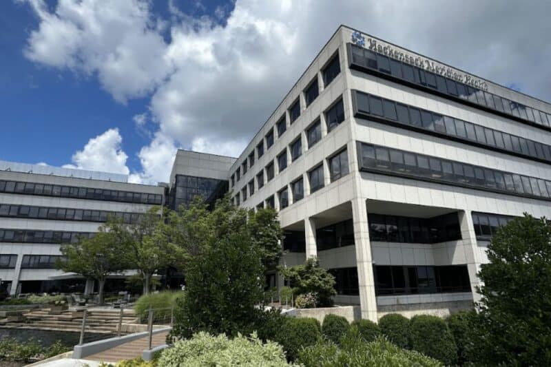 hackensack meridian health paramus nj