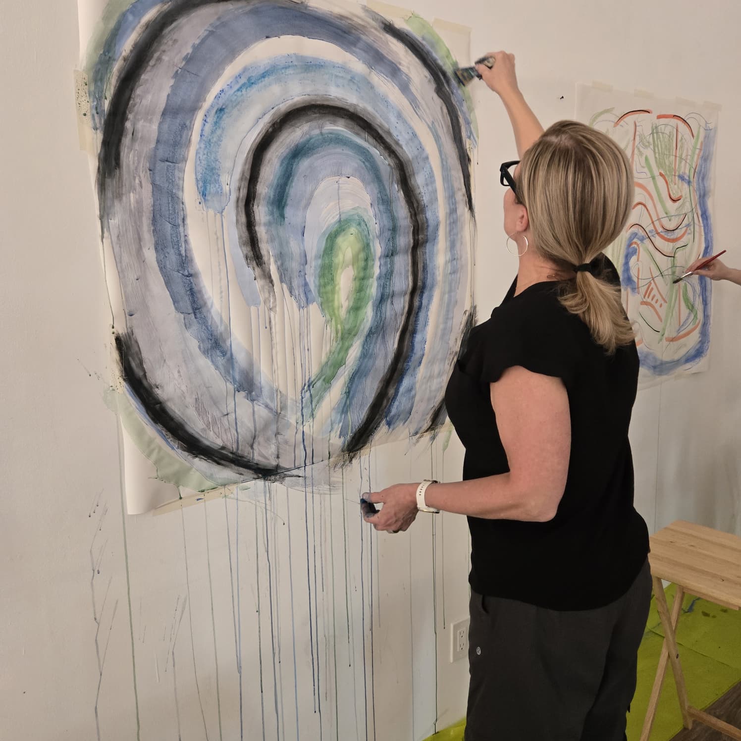 Flow Into Form: A Qi Gong + Expressive Art Experience
