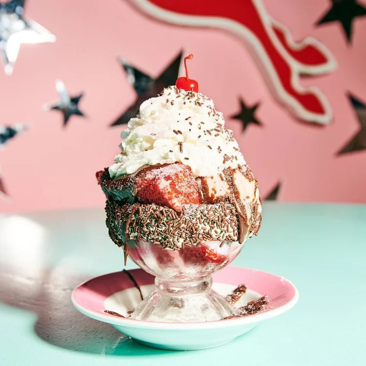 Learn to Create Over the Top Sundaes