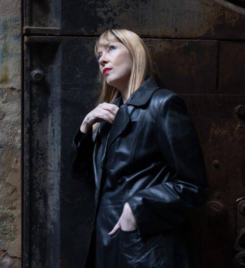 Suzanne Vega Live in Concert
