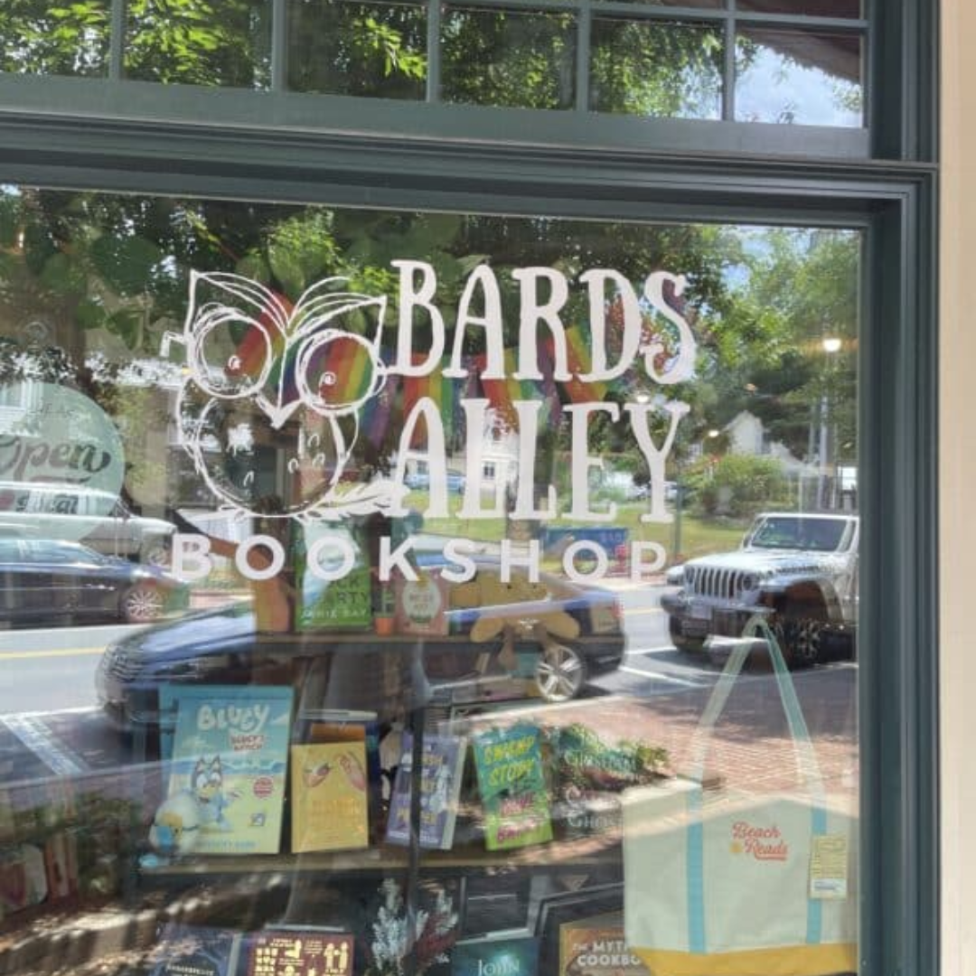 the exterior of bard's alley book store in vienna va