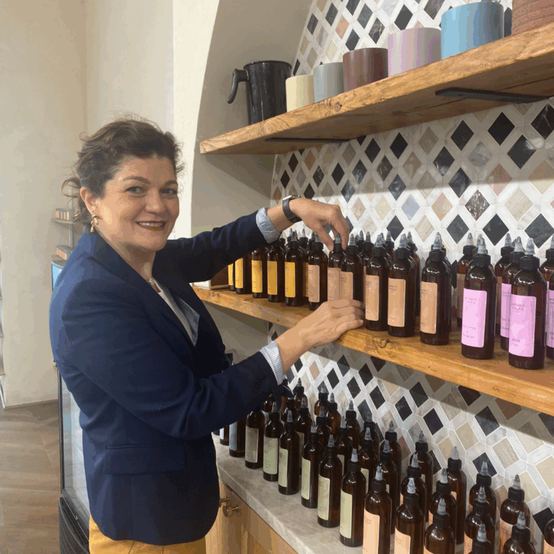 the scent bar at district candle
