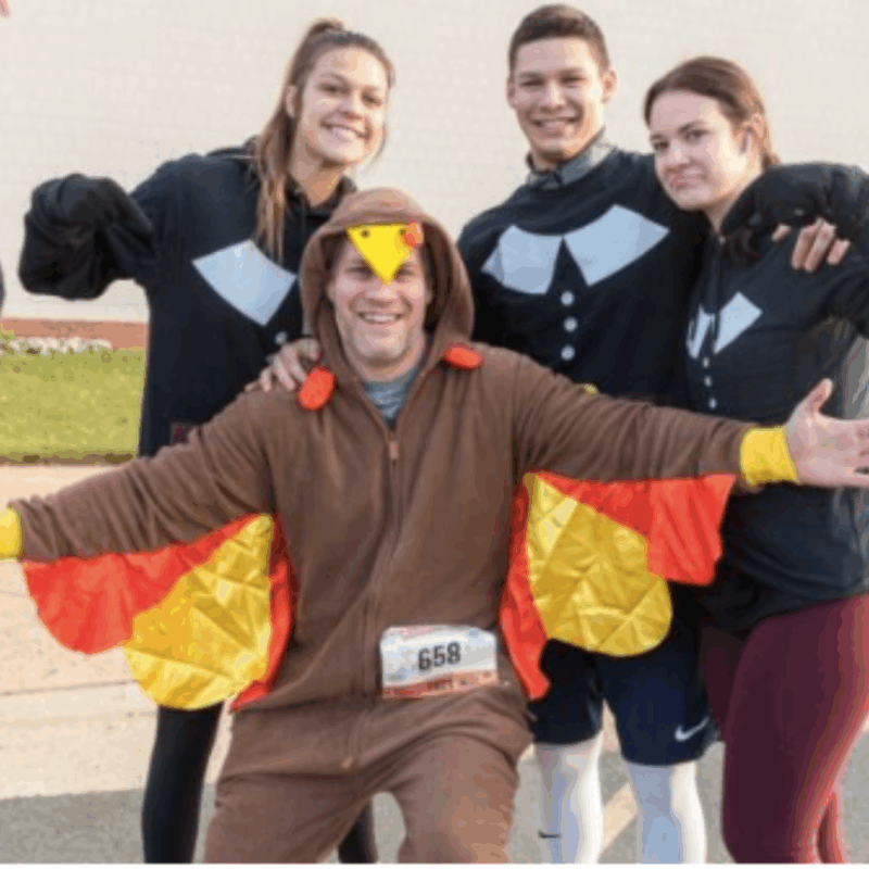 racers at the prince william county turkey trot