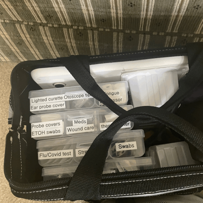 doctor's bag - pediatric housecalls