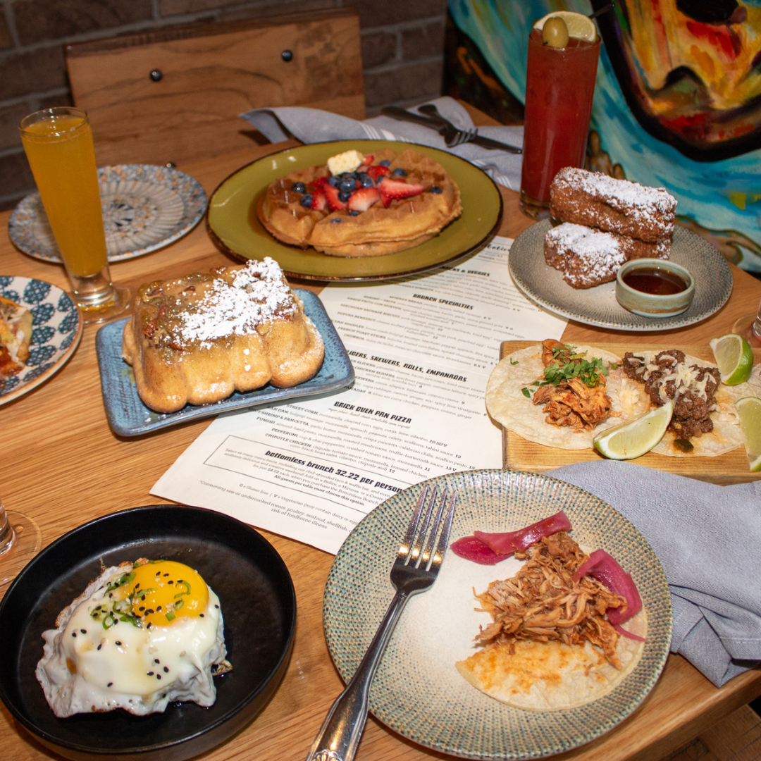 brunch at palette 22