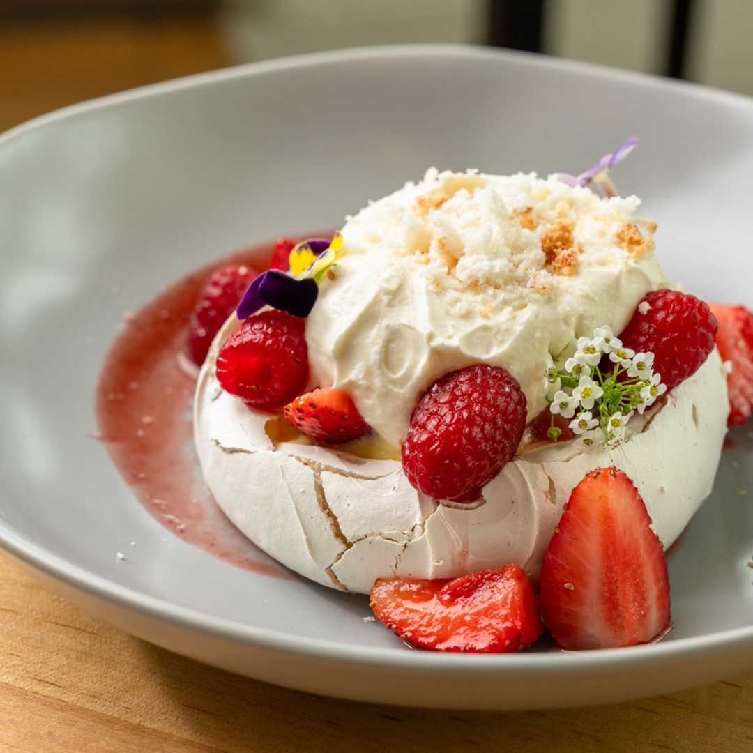 liberty tavern pavlova
