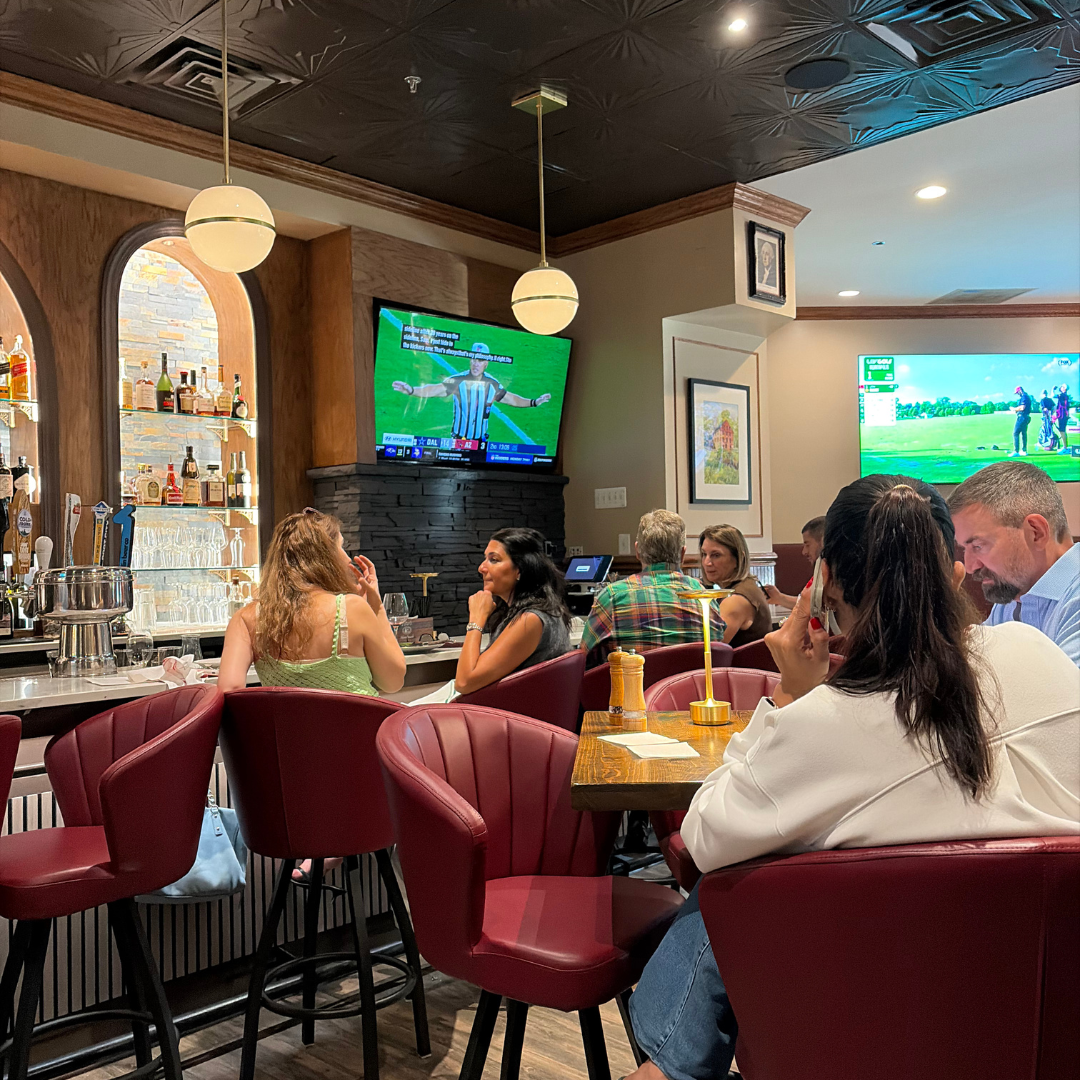 diners at the cellar