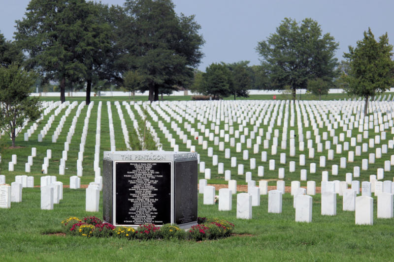 arlington cemetery 9-11 memorial