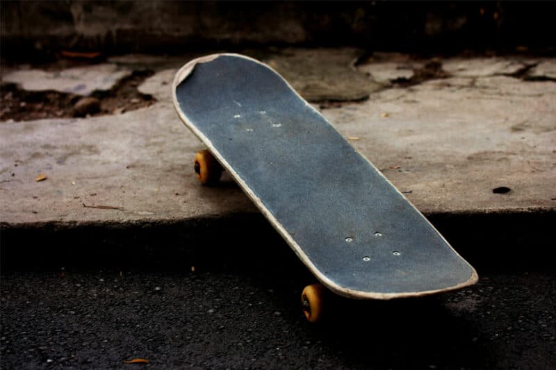 skateboard