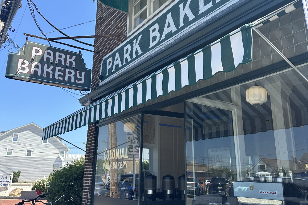 colonial park bakery