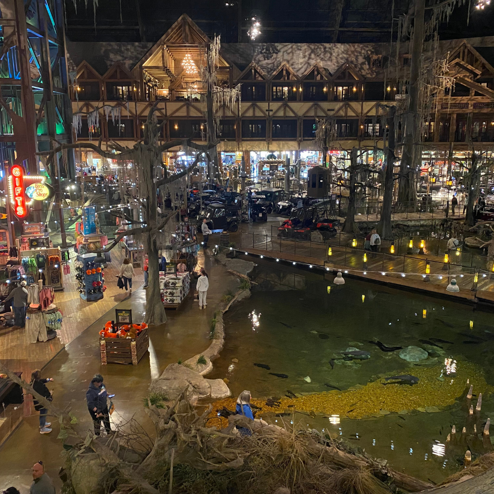 bass pro shop memphis